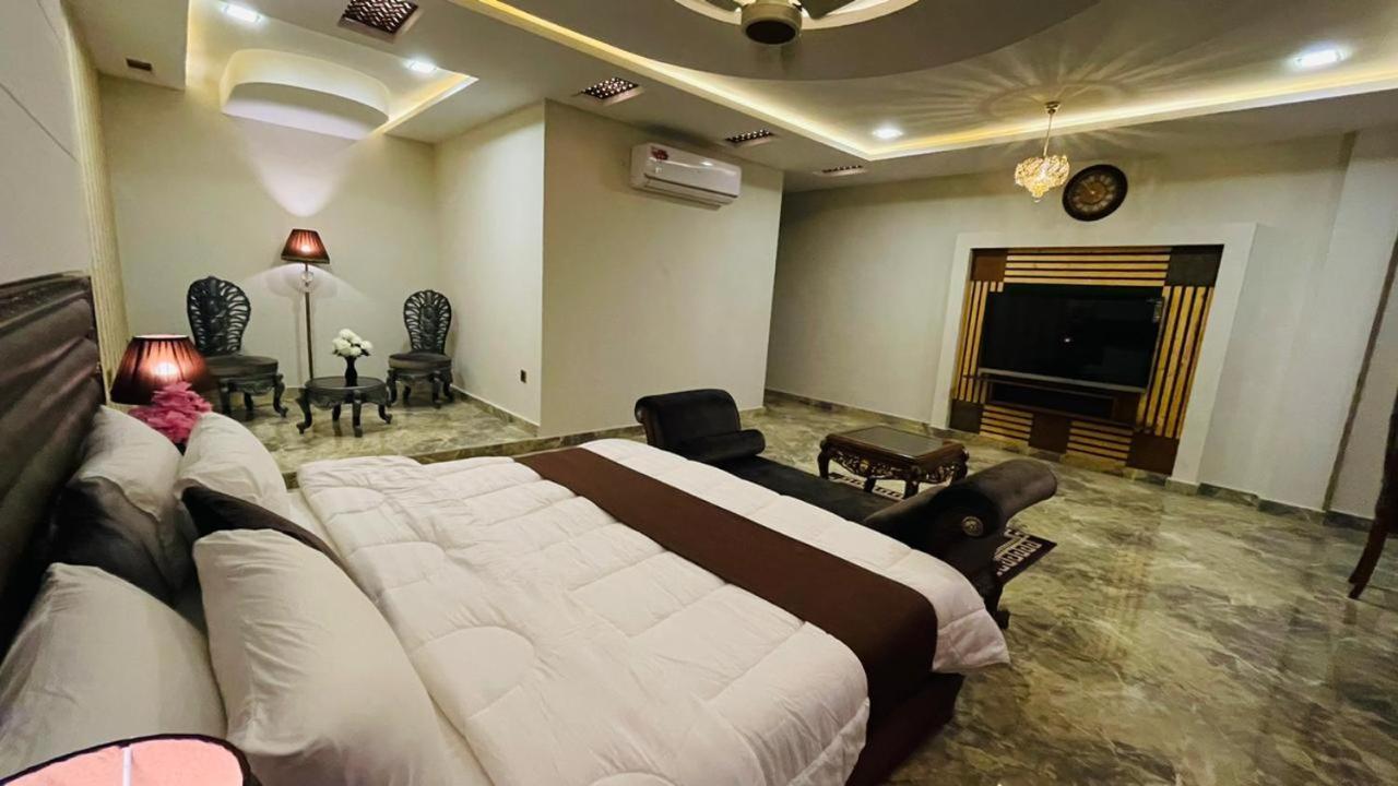 Golden Sand Hotel Rahim Yar Khan Exterior photo
